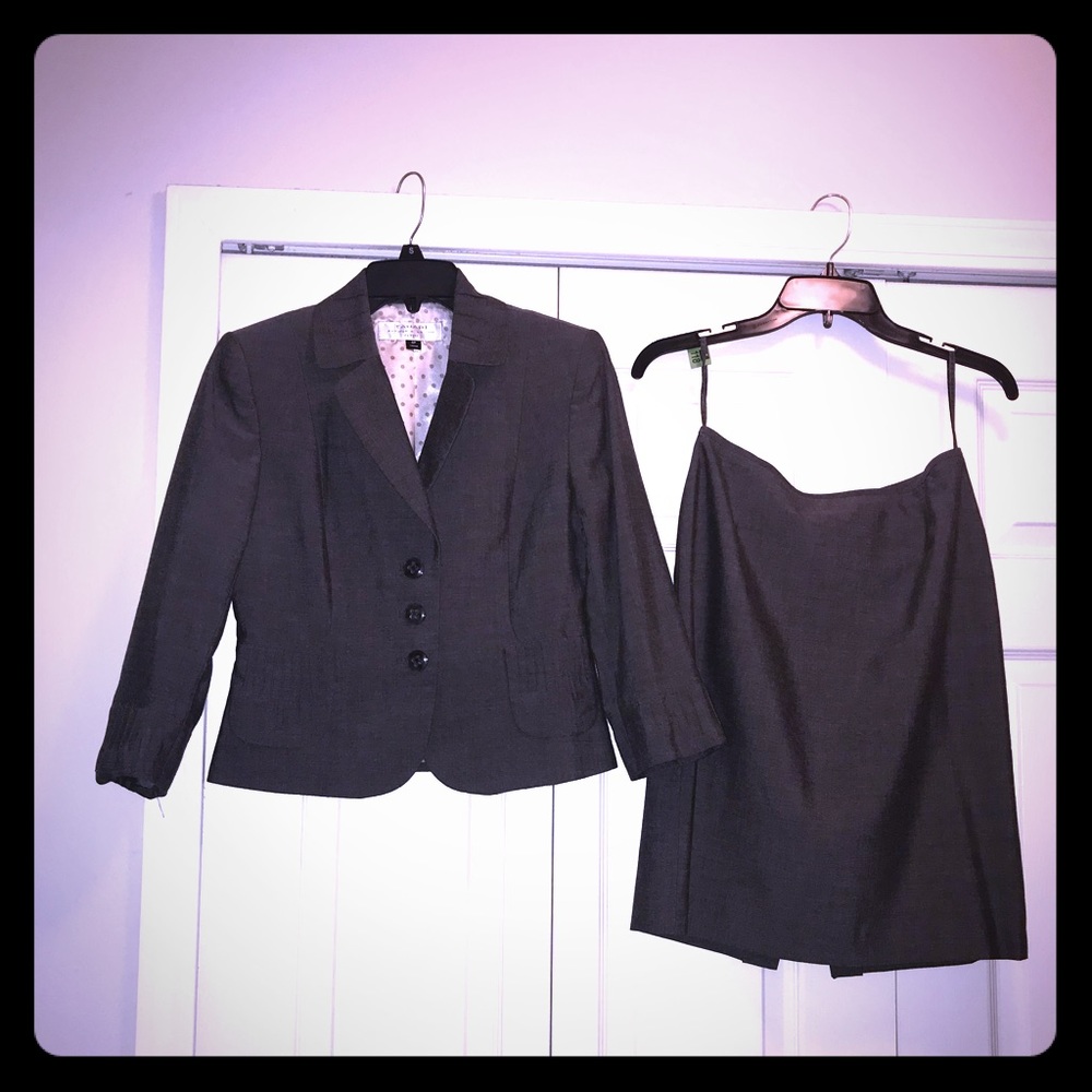 Grey petite suit